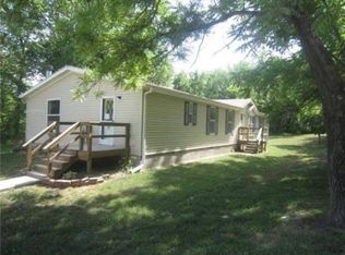 13300 County Road 191, Savannah, MO 64485