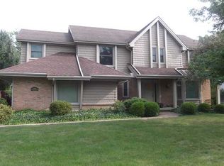 450 Loyer Ln, Perrysburg, OH 43551