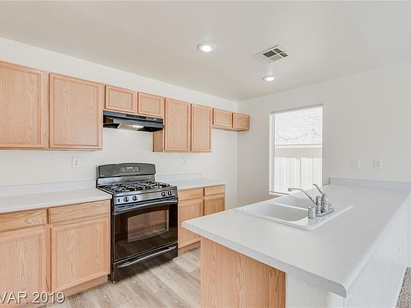 4th image of 5946 Hudson Woods Ct
