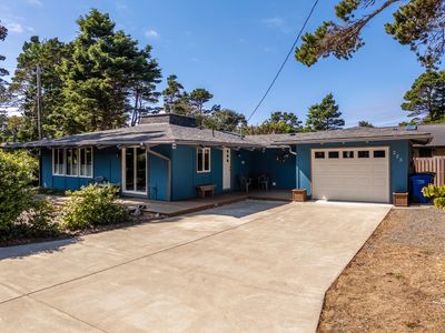 225 Monterey Ave, Lincoln City, OR, 97367