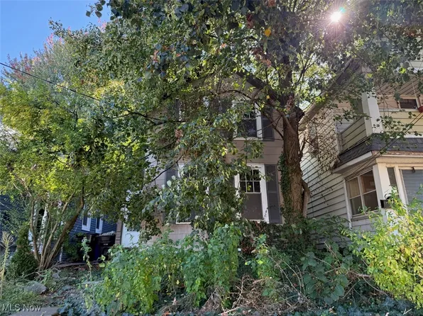 5013 Herman Ave, Cleveland, OH 44102