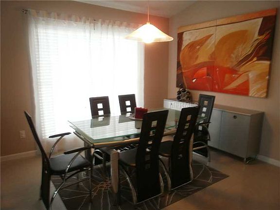 5th image of 8057 Waldorf Ct