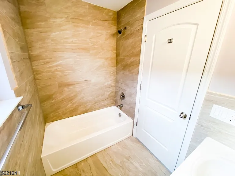 70 N 6th St #2 — Photo 17