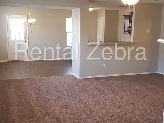 4th image of 543 Nance Dr