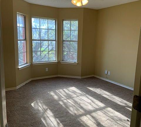 4th image of 7017 Aspen Wood Trl