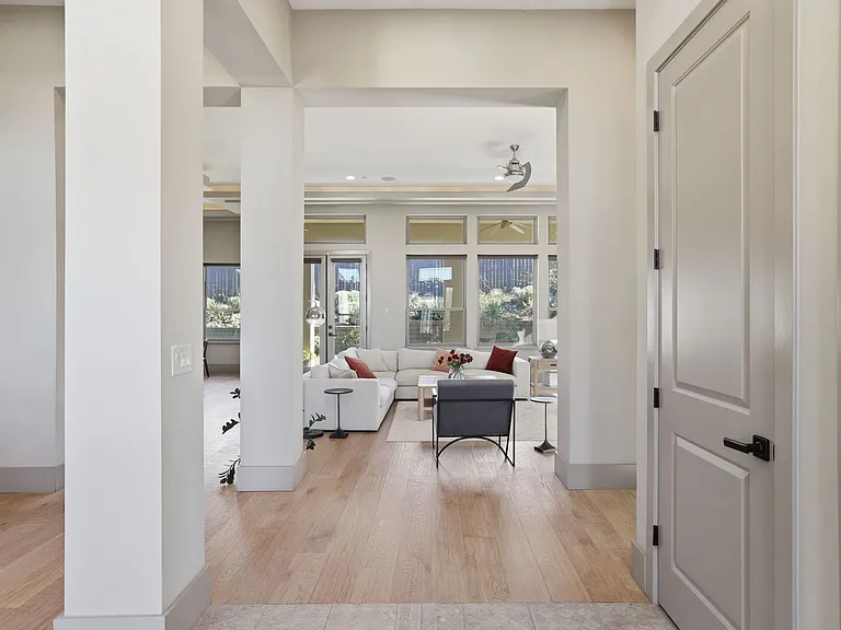 3813 Calverhall Way — Photo 11