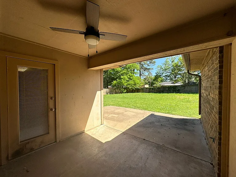 10503 Flintridge Cir — Photo 18