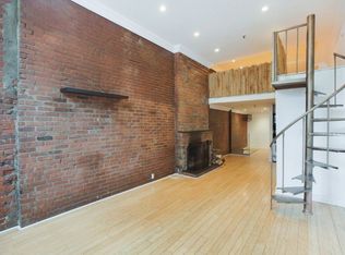 324 Pearl St APT 1A, New York, NY 10038