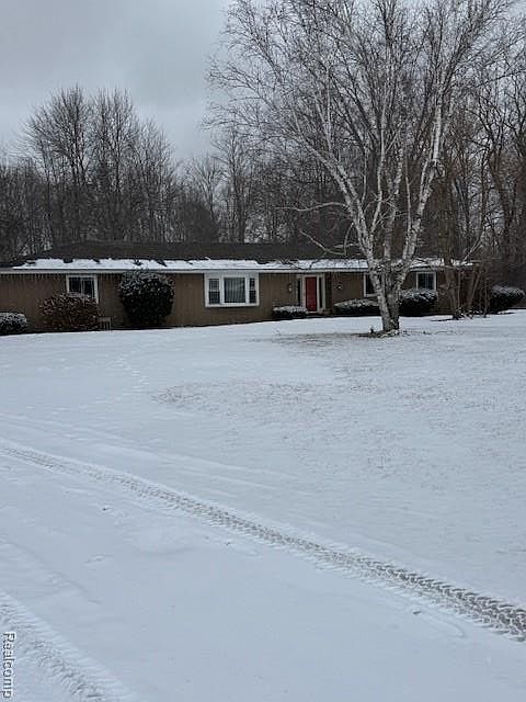 1st image of 7965 Trumble Rd