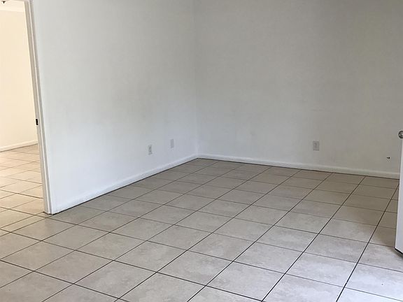 2nd image of 535 13th Pl