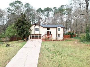 451 Jillian Ln, Lawrenceville, GA 30043