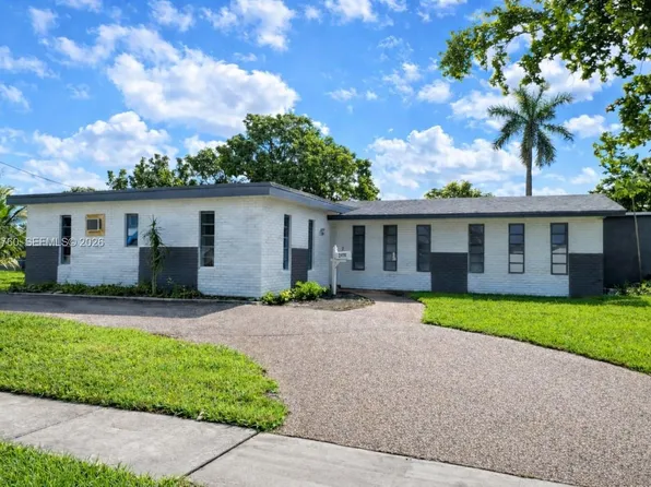 2450 NW 85th Ave, Sunrise, FL 33322