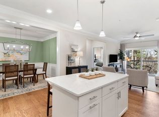 401 Emery Ln #305, Sudbury, MA 01776