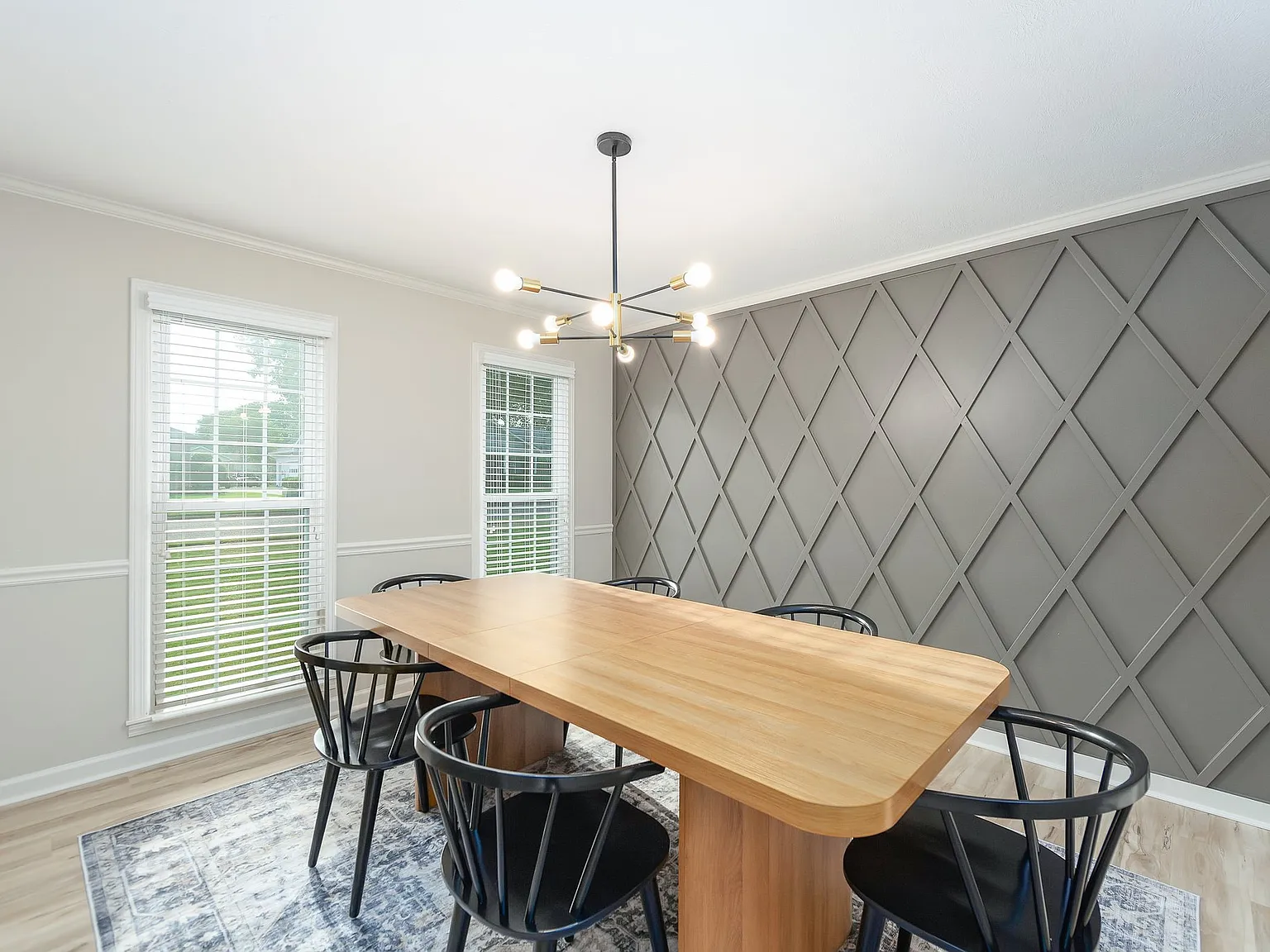 28 Greencastle Dr — Photo 2