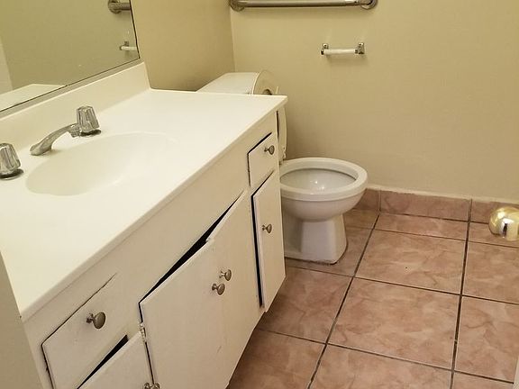 4th image of 10117 Gunn Ave APT F3