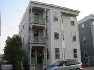 78 Elm St, Lowell, MA 01852