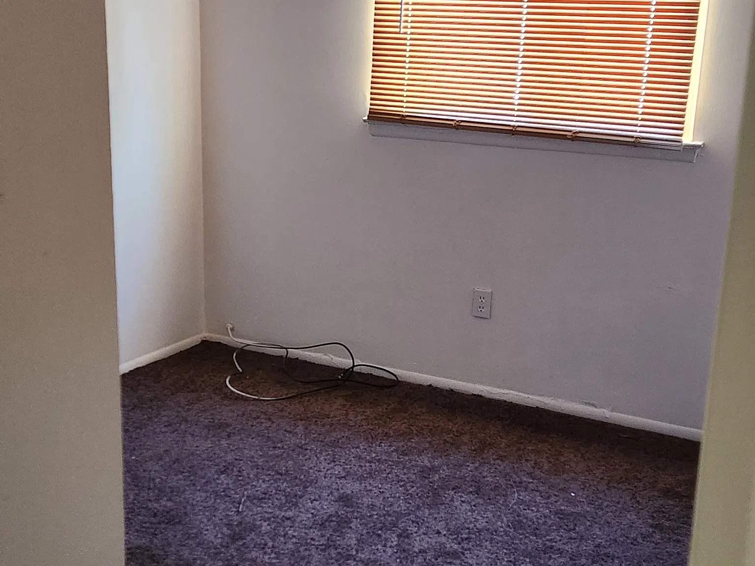 3 bed, 1700 sqft, $975 — Photo 4