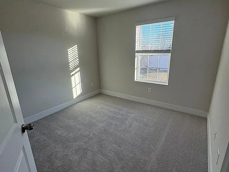 265 Swing Arc Ct — Photo 5