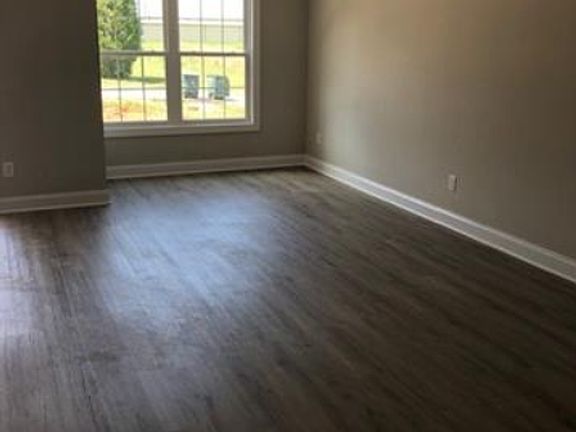 5th image of 1305-1309 Filbert St #1305