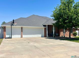 3817 Ethan Ave, Clovis, NM 88101