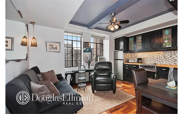 Sold by Douglas Elliman | media 18
