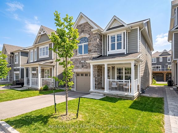 3rd image of 30 Hills Thistle Dr