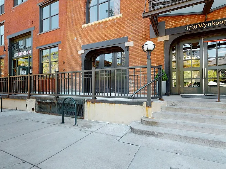 1720 Wynkoop St #411 — Photo 44