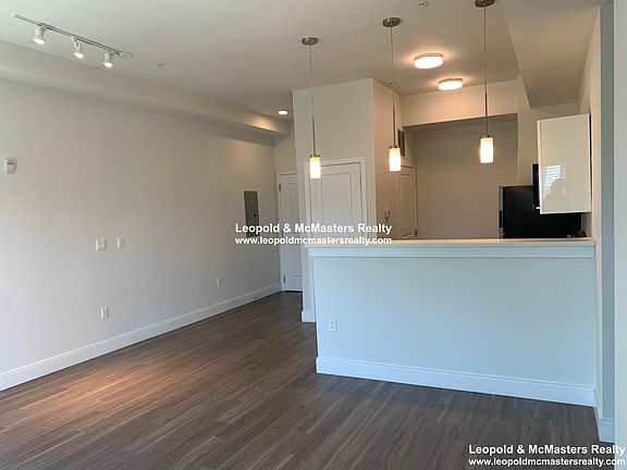 3rd image of 21 Newport Ave #609