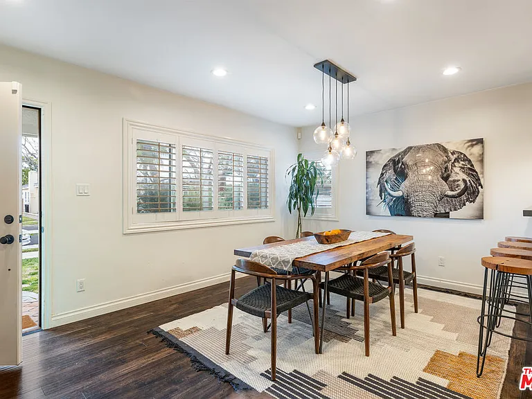 1024 N Naomi St — Photo 3