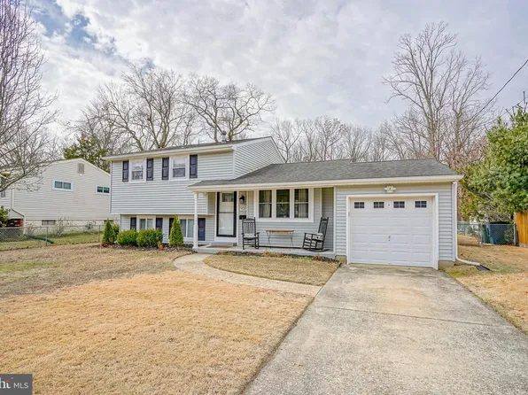 937 Lois Dr, Williamstown, NJ 08094