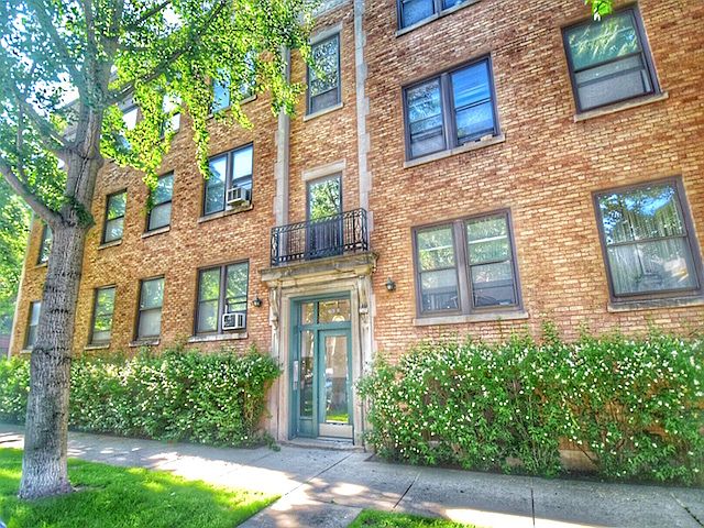 1st image of 1020 W Barry Ave #3