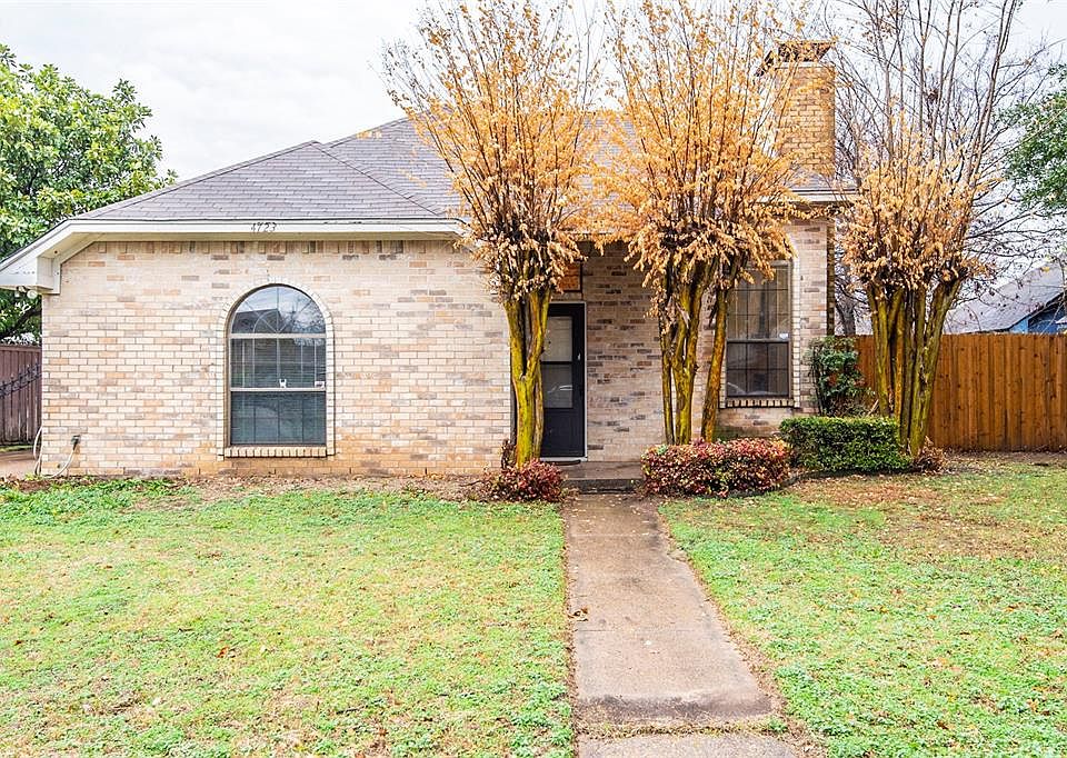 1st image of 4723 Meadow Trail Dr