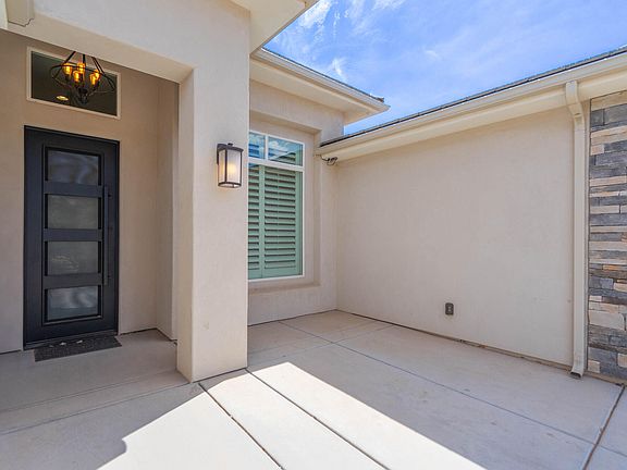 4th image of 2768 E Rasmussen Dr