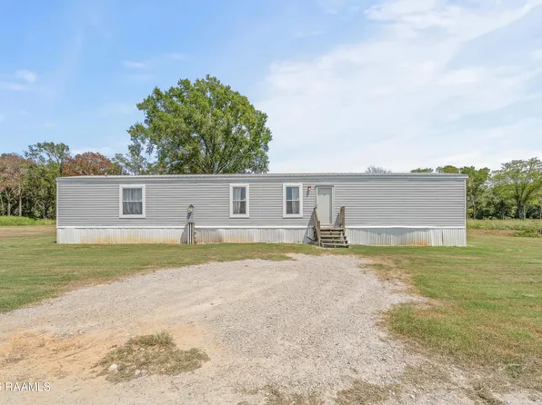 327 Casanova Rd, Crowley, LA 70526