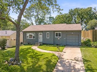 4906 Briar St, Roeland Park, KS 66205