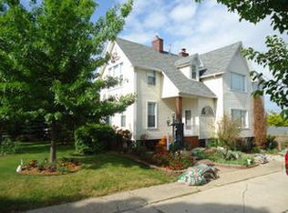 1324 S Riverside Ave, Saint Clair, MI 48079