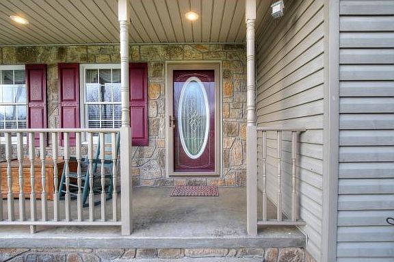 4th image of 119 Eastland Dr