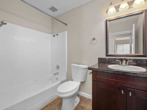 5th image of 228 Las Flores Dr #17