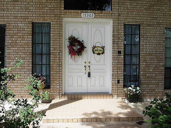3rd image of 15303 Sierra Pines Ct