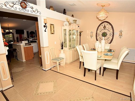 2nd image of 4285 SW Savona Blvd