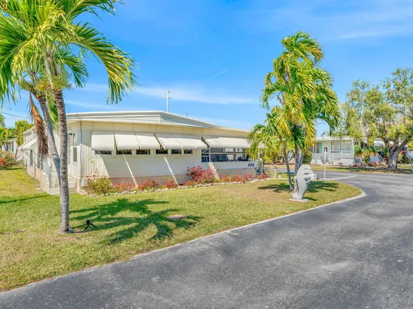 902 S Ruby Dr, Key Largo, FL 33037