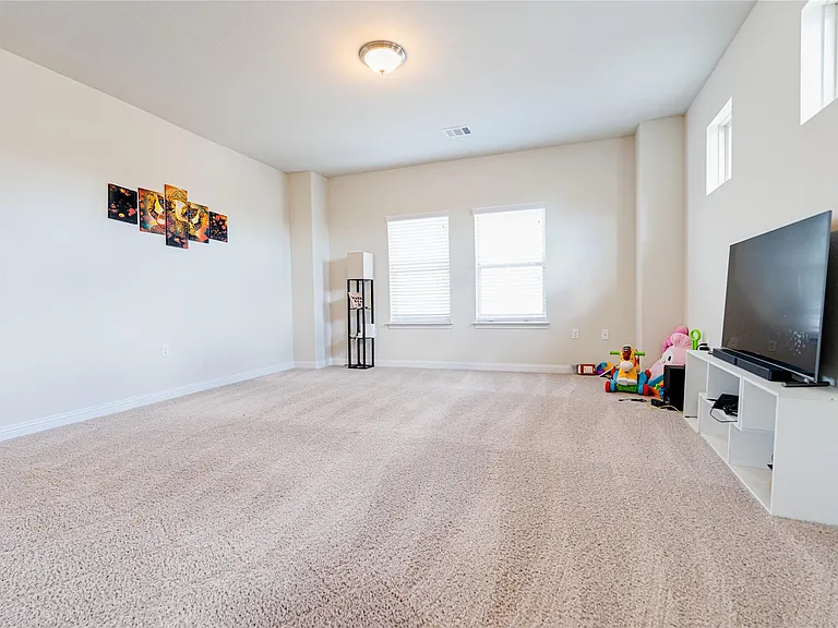 9301 Ivalenes Hope Dr — Photo 18