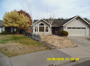 2432 Lara Ct, Medford, OR