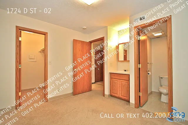 1724 D St #2 — Photo 4