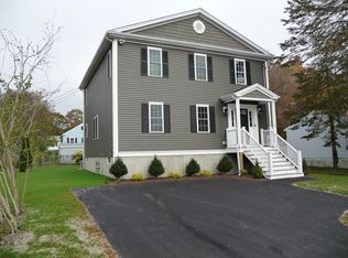 11 Bay St, Fairhaven, MA 02719