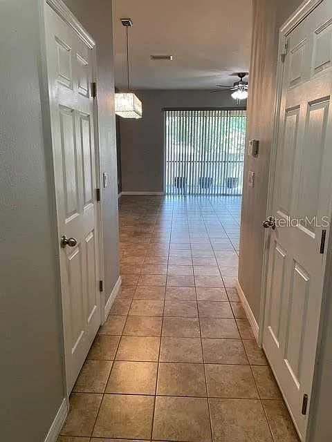 3 bed, 2.5 bath, 1500 sqft, $2,500 — Photo 3