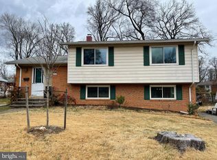 7407 Sweetbriar Dr, College Park, MD 20740