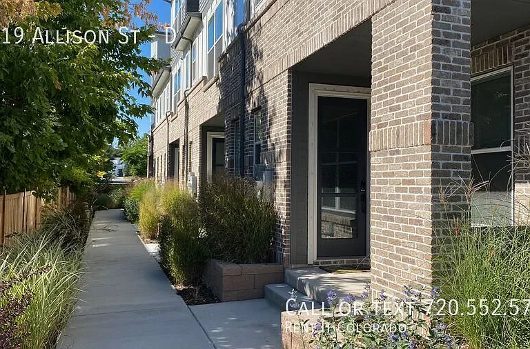 5419 Allison St #D — Photo 2