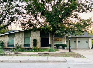 5800 N Hampton Dr, Austin, TX 78723