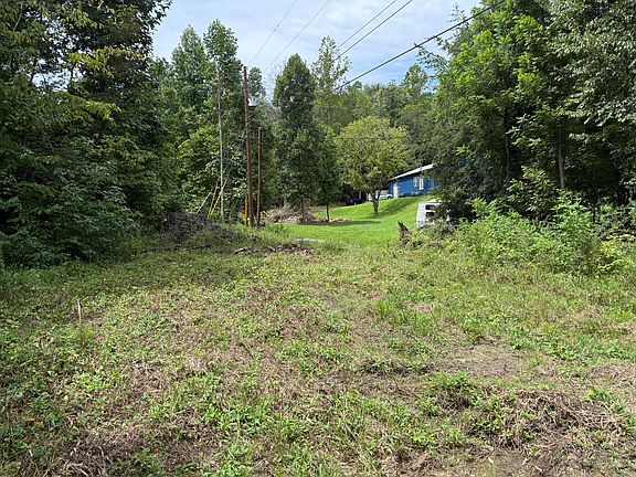 4th image of 947-999 Yellow Springs Rd